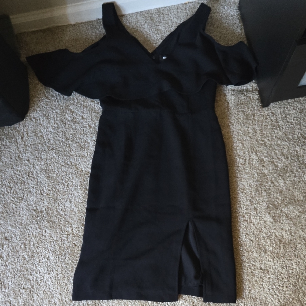 Greylin Black Off-Shoulder Midi Dress